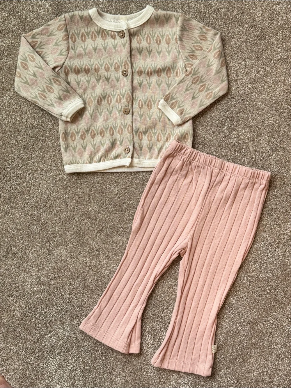 +Snug Baby Girl Floral Cardigan Ribbed Flare Pants 2 Piece Set 12M Fall Boho